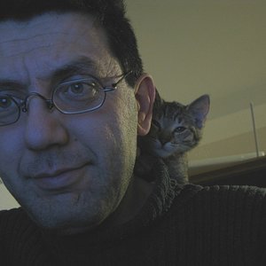 mal über die schulter blitzel, was die im Forum so alles über uns sagen