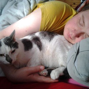 am 1. Morgen bei meinem Freund im Arm :D