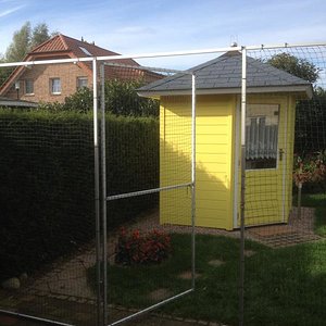 Katzengehege Katzennetz im Garten