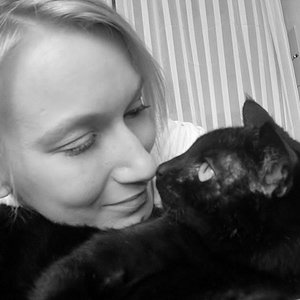 Es ist unglaublich wieviel Liebe dieser kleine Goldschatz geben kann, wieviel halt und Zuneigung, er ist das Beste was mir im Leben passiert ist!