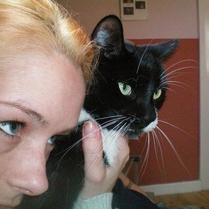 das ist die pinky sie lebt bei meinem freund