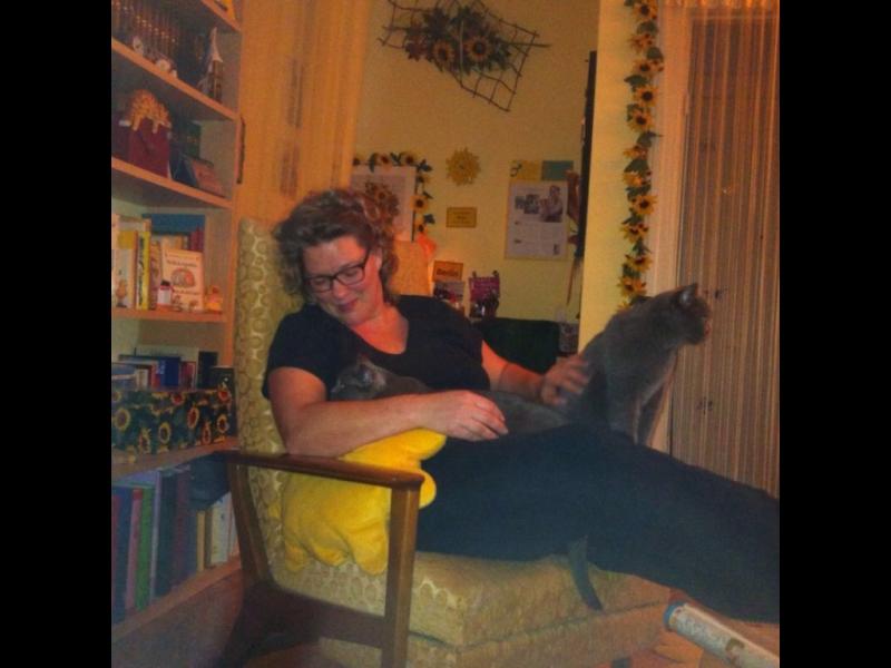 Es beginnt um 21:00 Uhr am Samstag und ich kann sie begleiten bis Sonntag um 3:50 Uhr. Der bisher schlimmste Tag in meinem Leben, die längste Nacht und ein leerer Sonntag.